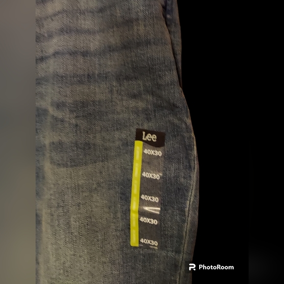 Lee Extreme Motion Straight Leg Jeans Men's Size 40 X 30 NWT - Picture 5 of 6